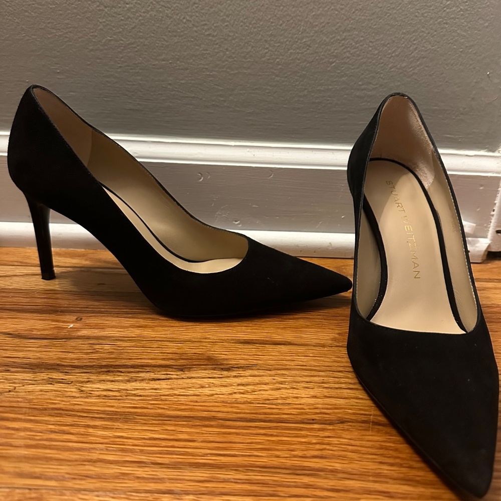 Stuart Weitzman - Picture 2 of 5